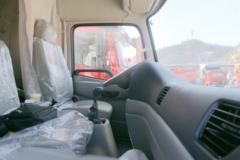 东风商用车 天锦中卡 180马力 4X2 7.7米厢式载货车(DFH5160XXYBX2JV)