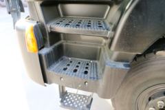 上汽红岩 新金刚M500 350马力 8X4 6.8米LNG自卸车(CQ3316HTG336TB)