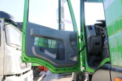 上汽红岩 新金刚M500 350马力 8X4 6.8米LNG自卸车(CQ3316HTG336TB)