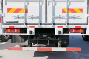 �������ó� ����п� 180���� 4X2 7.7����ʽ�ػ���(DFH5160XXYBX2JV)ͼƬ