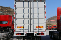 东风商用车 天锦中卡 180马力 4X2 7.7米厢式载货车(DFH5160XXYBX2JV)