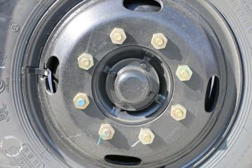 �������ó� ����п� 160���� 4X2 6.75�ײ�դʽ�ػ���ͼƬ