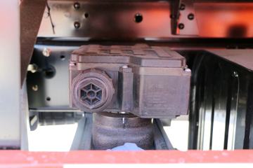 �������ó� ����п� 160���� 4X2 6.75�ײ�դʽ�ػ���ͼƬ