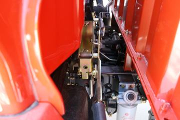 �������ó� ����п� 160���� 4X2 6.75�ײ�դʽ�ػ���ͼƬ