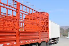 东风商用车 天锦中卡 180马力 4X2 6.75米仓栅式载货车(DFH5180CCYBX3JV)