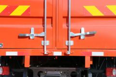 东风商用车 天锦中卡 160马力 4X2 6.75米仓栅式载货车(DFH5160CCYBX1JV)