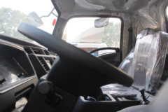 飞碟奥驰 X6系列 165马力 4X2 4.2米自卸车(FD3046W63K5-1)