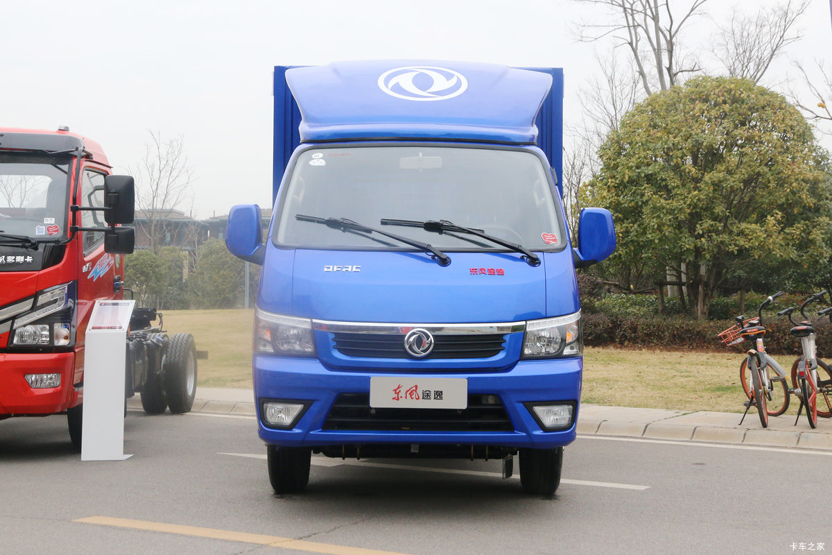 东风途逸 T5 1.5L 110马力 3.4米单排厢式小卡