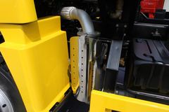 江铃重汽 远威重卡 280马力 6X4 6米CNG自卸车(SXQ3250M5N-4)