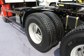 远威&nbsp;牵引车底盘                                                图片