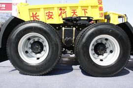 远威&nbsp;牵引车底盘                                                图片