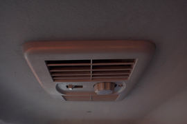 旗龙&nbsp;载货车驾驶室                                               图片