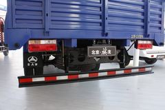 北京 旗龙中卡 136马力 4X2 6.2米栏板载货车(BJ1126PPU91)