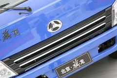 北京 旗龙中卡 136马力 4X2 6.2米栏板载货车(BJ1126PPU91)