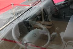 北奔 V3重卡 336马力 8X4 8米自卸车(ND3310D44J7)