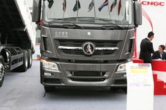北奔 V3重卡 400马力 6X4 牵引车(轻量化)(ND4251B32J7)