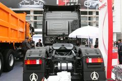 北奔 V3重卡 375马力 6X4 牵引车(ND4251B34J7)