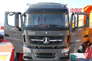 北奔 V3重卡 375马力 6X4 牵引车(ND4251B34J7)