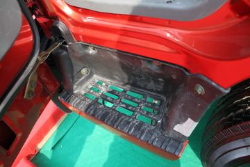 ���� ŷ����3ϵ ���ܰ� 150���� 4.165�׵�����ʽ�Ῠ(BJ5049V8BD6-FA)ͼƬ