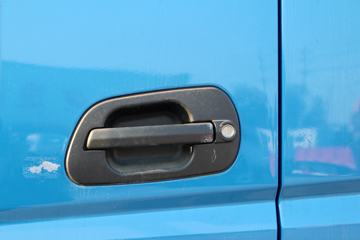 �ɵ��³� D3ϵ�� 170���� 4X2 ƽ�����䳵ͼƬ