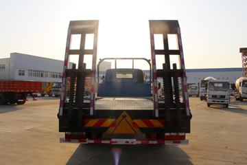 �ɵ��³� D3ϵ�� 170���� 4X2 ƽ�����䳵ͼƬ