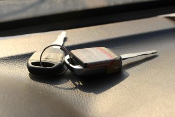 �ɵ��³� D3ϵ�� 170���� 4X2 ƽ�����䳵ͼƬ