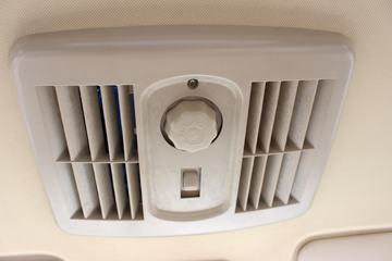 �ɵ��³� D3ϵ�� 170���� 4X2 ƽ�����䳵ͼƬ