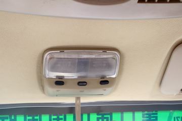 �ɵ��³� D3ϵ�� 170���� 4X2 ƽ�����䳵ͼƬ