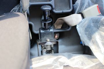 �ɵ��³� D3ϵ�� 170���� 4X2 ƽ�����䳵ͼƬ