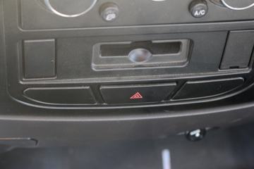 �ɵ��³� D3ϵ�� 170���� 4X2 ƽ�����䳵ͼƬ