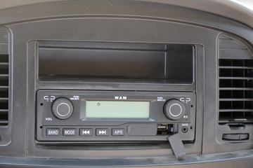 �ɵ��³� D3ϵ�� 170���� 4X2 ƽ�����䳵ͼƬ