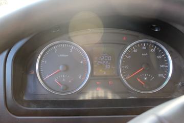 �ɵ��³� D3ϵ�� 170���� 4X2 ƽ�����䳵ͼƬ