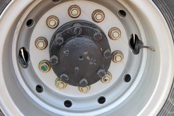 �ɵ��³� D3ϵ�� 170���� 4X2 ƽ�����䳵ͼƬ