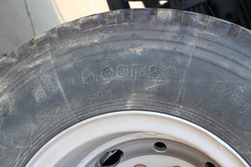 �ɵ��³� D3ϵ�� 170���� 4X2 ƽ�����䳵ͼƬ