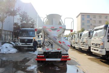 奥驰D系&nbsp;混凝土搅拌车外观                                                图片