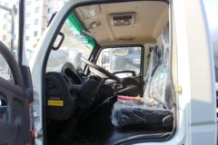 飞碟奥驰 D3系列 116马力 4X2 1.5方混凝土搅拌车(YZR5080GJBFD)