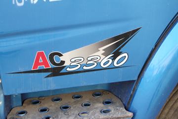 �ɵ��³� D3ϵ�� 116���� 4X2 ƽ�����䳵ͼƬ