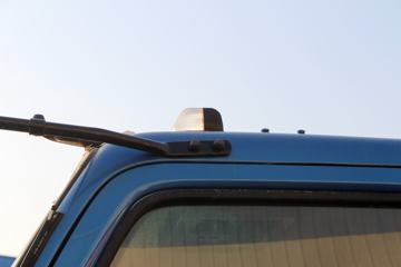 �ɵ��³� D3ϵ�� 116���� 4X2 ƽ�����䳵ͼƬ