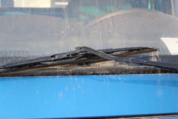 �ɵ��³� D3ϵ�� 116���� 4X2 ƽ�����䳵ͼƬ