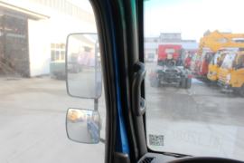 奥驰D系&nbsp;平板运输车驾驶室图片