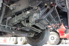 东风商用车 天锦中卡 240马力 4X2 5.4米自卸车(DFH3180B)