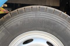 飞碟奥驰 D3系列 116马力 4X2 平板运输车(FD5041TPBW17K5)