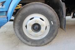 飞碟奥驰 D3系列 116马力 4X2 平板运输车(FD5041TPBW17K5)