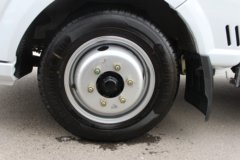 东风途逸 T5 1.5L 110马力 单排厢式宣传车(程力威牌)(CLW5030XXCE5)