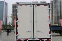 东风柳汽 乘龙L2 4.5T 4.17米单排纯电动厢式轻卡(LZ5040XXYL2AZBEV)83.1kWh