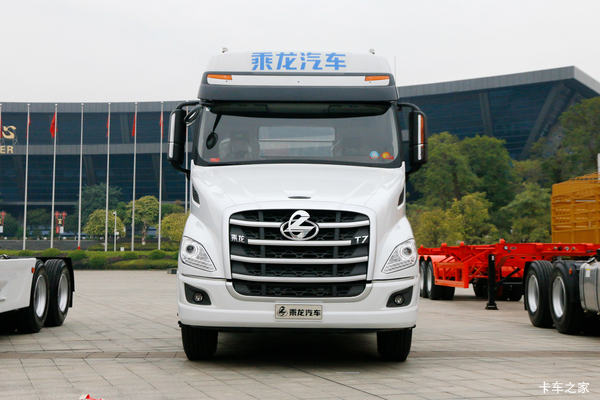 东风柳汽 乘龙T7重卡 560马力 6X4长头牵引车(457前桥)