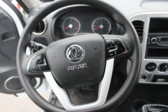 东风途逸 T5 1.5L 110马力 单排厢式宣传车(程力威牌)(CLW5030XXCE5)