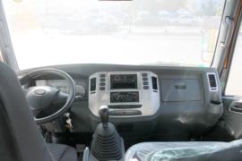 大运轻卡底盘&nbsp;随车吊驾驶室图片