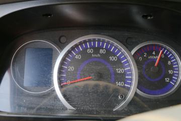 ���� ����R7 143���� 5.1����ж��ͼƬ