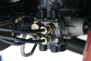 ���� ����R7 143���� 5.1����ж��ͼƬ